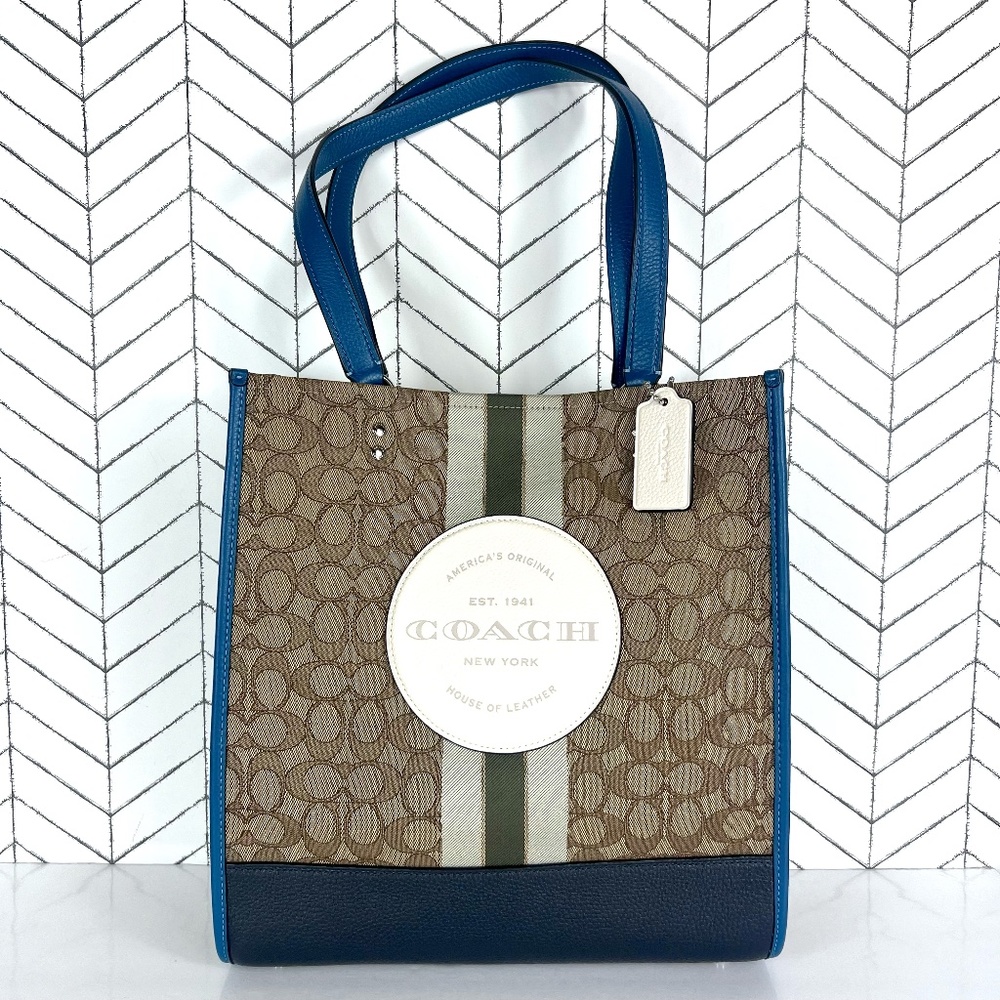 Dempsey Tote in Signature Jacquard Coach Patch